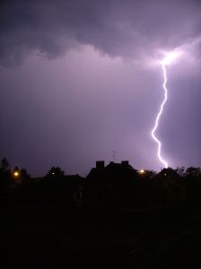 Wenn eine kurze Zündschnur zu einem Gewitter wird: Reizbarkeit bei der Huntington-Krankheit verstehen